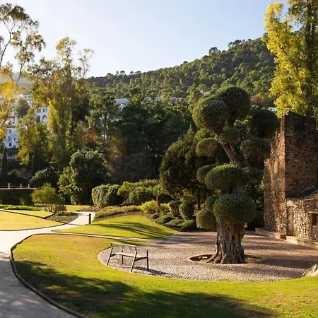 Vila El Herrojo Luxe Retreat By Domvia *