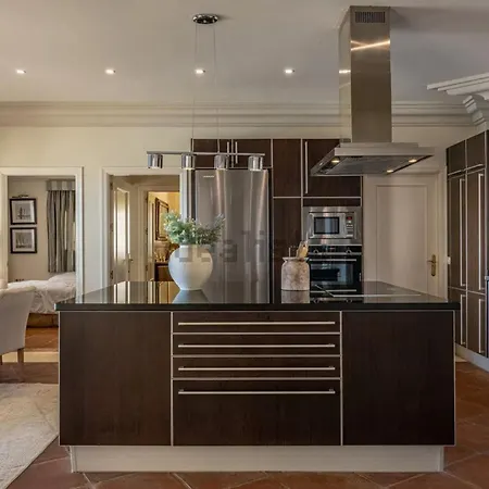 El Herrojo Luxe Retreat By Domvia Villa *