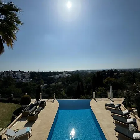 El Herrojo Luxe Retreat By Domvia * Benahavís